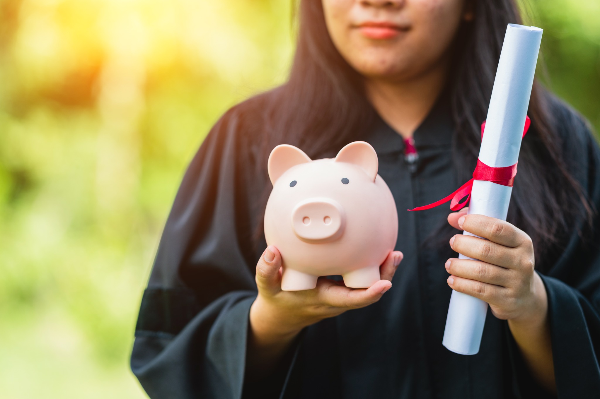 Image related with Planning a Budget Graduation Party? Here are 5 Quick Tips